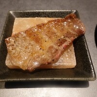 牛の達人 GINZA - トモ三角