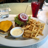 37 Steakhouse & Bar - 