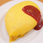 トミーズ キッチン - オムライス 880円