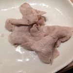 牛太 - サッと茹でて取り出した豚肉