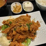個室居酒屋 星野水産・豊海 - 豚バラ焼肉タレ炒め定食