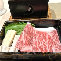 肉割烹ふたご THE JUNEI HOTEL KYOTO - リブロースのしゃぶしゃぶ