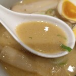 HOKKAIDO RAMEN SANTOUKA - Miso Ramen (スープ)