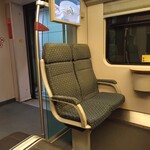 宝香肉骨茶 - KLIAエクスプレス座席