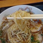 中華村 悟空 - 麺リフト