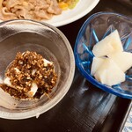 駅前食堂 Seiten - 小鉢とデザートの梨