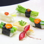 Edochouzushi Honten - 野菜も立派なお寿司に、大将の匠の技が光る逸品