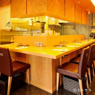 落ち着いた雰囲気でゆったりとお過ごしください