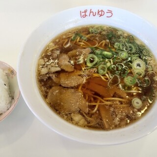 尾道ラーメン 萬友_0