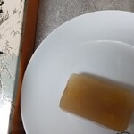 栗きんとん本家　すや - 白栗羊羹　白小豆濾し　は珍しいですね