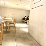 ナナズグリーンティー - 広々空間！！