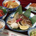 Hida Shiyoku Jidokoro - 鯛かぶと付料理コース　３０００円