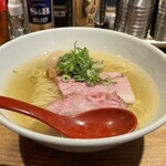 麺屋 翔 - 軍鶏味玉塩(1,200円)