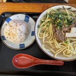 あらかわ食堂 - 八重山そばも絶品