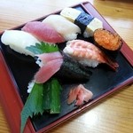 Sushino Maruyasu - 寿司定食(梅)Bの寿司