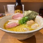 ジャパニーズ ラーメン 五感 - 
