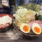 神田ラーメン わいず - 