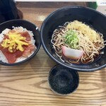 TSUKIJI SAMURAI - トロタク丼のセット@700円