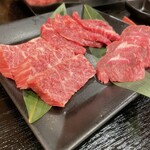 焼肉 肉食 - 