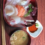 ふる川 - 海鮮丼 980円