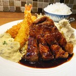 サル食堂 - 【夜の定食】名物トンテキ＆フライ定食