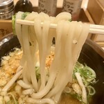 つるまる饂飩 - かけうどん330円