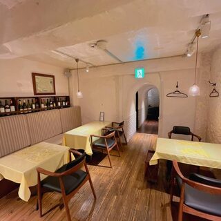 【2～16名様】ご家族とのディナーやデート、女子会など様々な場面に。