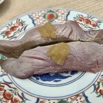 廻鮮寿司 塩釜港 - 炙りブリ