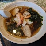 東楊亭 - 海鮮ラーメン　800円