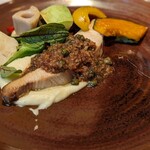 デフィ・ジョルジュマルソー - シェフお勧めの、本日のお魚。唐津産活け締め神経抜き。サワラのポワレ。ゴロゴロお野菜も美味しい