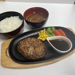 Toyohamasabisueriakudarisensunakkukonafudokoto - デミグラスハンバーグ定食