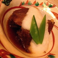 うしごろ 貫 恵比寿本店 - 和牛角煮とろろ芋がけ