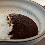 デフィ・ジョルジュマルソー - 名物のプレミアムカレー。ハーフサイズ。