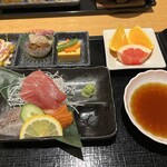 山桜 桃の湯 - 料理写真:刺身、前菜