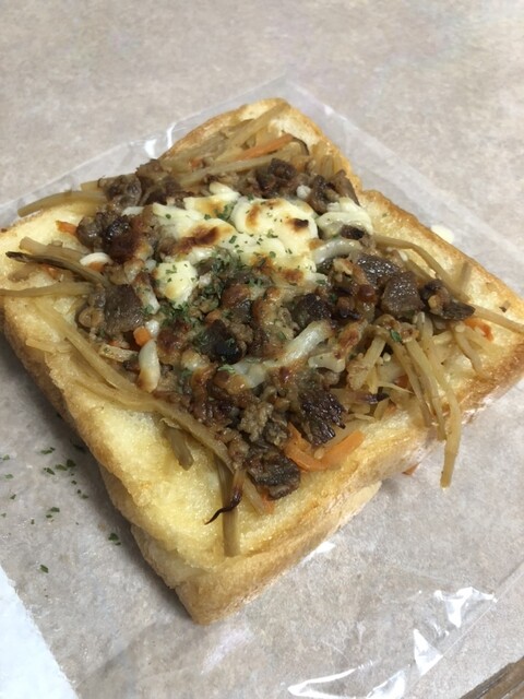 トースト専門店 persimmon アパホテル仙台勾当台公園店（パーシモン） - 北四番丁（パン）の写真