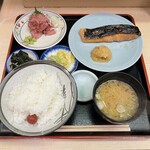 季節料理 魚竹 - 銀鮭焼なかおちセット