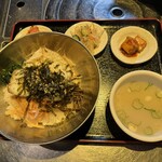 韓国料理　新村 - ビビンパセット