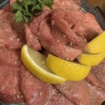 Honkaku Taishuu Yakiniku Iidaya - 