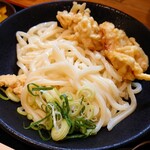 べん天うどん - 令和5年10月
ランチタイム(11:00〜15:00)
とり天ぶっかけうどん冷 税込550円