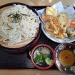 Otafuku Udon - Bセット