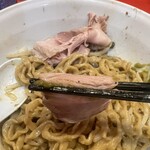 Menya Kiryuu - 柚子胡椒はローストポークに乗せて食べるととても美味！