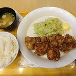 Emuwampureto - からあげ定食780円