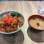 函館 森町しげぞう - 豚丼