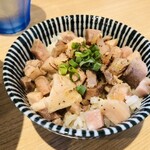 麺処 しかて - ♪肉めし¥300