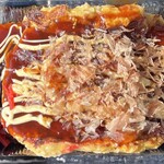 ばあちゃんの店 - 料理写真:大阪風お好み焼き肉玉400円