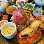 BRASSERIE CAFE A.yururi - ゆるりプレート 魚