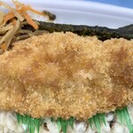 ほっともっと - 白身魚フライは大きくて厚くてボリューミー！
