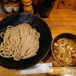 Tsukemen Ide - 令和5年10月
                      ランチタイム(11:00〜15:00)
                      つけ麺大300g 税込1000円