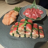 一鳥目 とり松 - 松風地鶏の胸肉、砂肝、鳥松スペシャリテの「縛りつくね」
