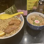 Tsuke Men Semmonten Nidaime Yutaka - つけ麺熱盛り300g 1,100円